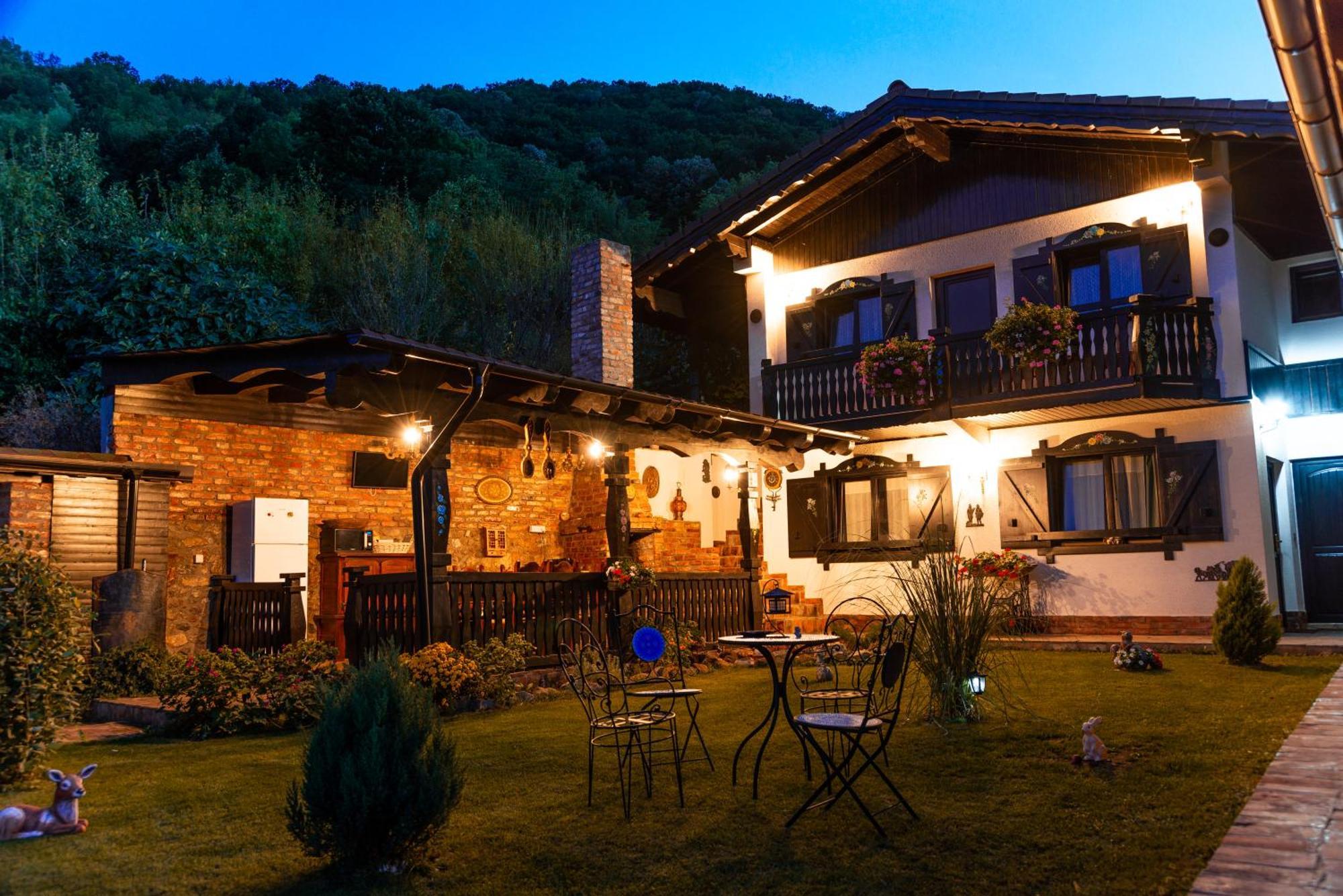 Casa Soseco Hotel Orşova Exterior foto